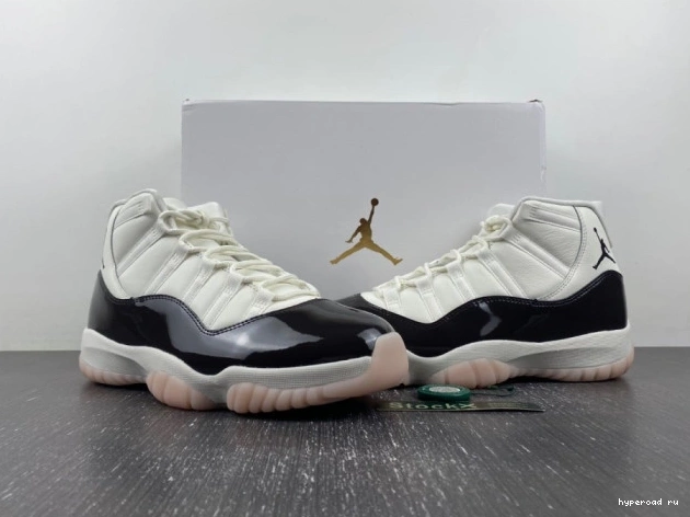 AR0715-101 11 Neapolitan Jordan Air 1119